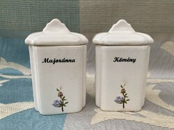 A pair of blue peach blossom spice holders