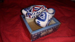 Eredeti DELFT HOLLAND díszdobozos porcelán papucspár hibátlan 6 cm  dobozával a képek szerint