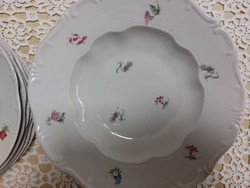 Zsolnay ritka virágmintás porcelán tányérok, 6db mély, 6db lapos