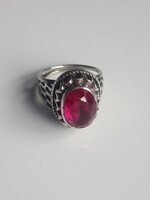 Old silver ring with Russian ruby stones - size 56.5- Es