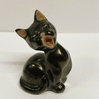 Art ceramic cat