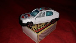Old Hungarian metalcar gulf vw passat white metal model car 1:43 according to the pictures