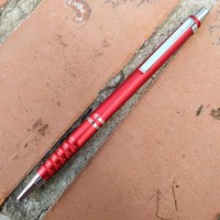 Retro fémházas luxus golyóstoll - Rotring Tikky (piros)
