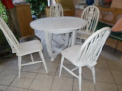 4 windsor chairs with seat