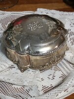Silver-plated decorative jewelry holder! Jewelry box!