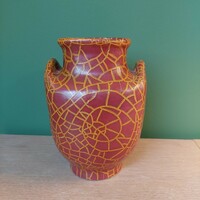 Ceramic vase of Margit Csizmadia in Pesthidegkút