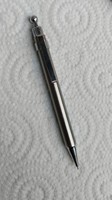 Small fountain pen with a retro metal body