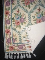 Hand-embroidered canvas tapestry with wool yarn, wall protector