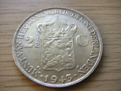 2.1/2 Gulden 1943 copy if someone is missing the original from the collection + a medal as a gift