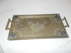 Bély noble family brass tray