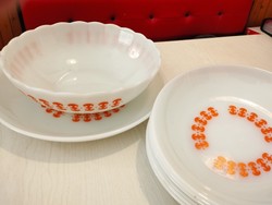 White milk glass, heat resistant, rigopal bowl, centerpiece, 6 plates