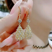 + Video! Dream beautiful drop-shaped zirconia stone earrings, popular jewelry among ladies.