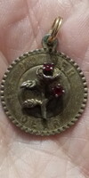 Antique women's pendant