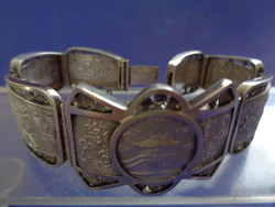 Decorative Asian silver bracelet