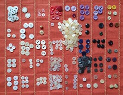 Old buttons button package 370 pcs