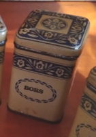 Vintage , retro  fém "BORS" feliratos fűszer doboz 6 x 6 x  9 cm magas
