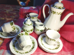 Gyönyörű 4 személyes porcelán kávéskészlet