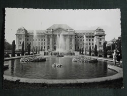 Képeslap, Debrecen,Kossuth Lajos egyetem látkép,szökőkút részlet,1963-