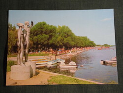 Képeslap, Fonyód  Alsóbélatelep, Balaton part,strand,Emberpár szobor látkép,részlet,1983-