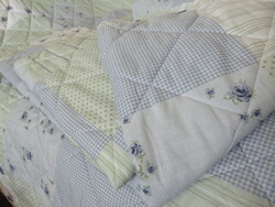 2 pcs Quilted Bed Cover