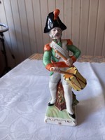 Német Lippelsdorf katona dobos porcelán szobor