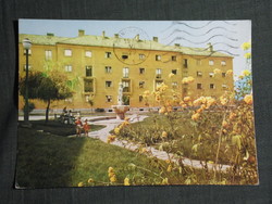Képeslap, Kazincbarcika,lakótelep,Ságvári tér, Szüretelő nő szobor, látkép,részlet, 1973-