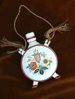 Antik Zsolnay magyaros porcelán kulacs.