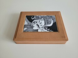 Retro nagy méretű Hollóházi Szász Endre mid century bőr doboz porcelán kép mogyoró színű bőrborítás