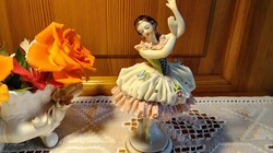 Gyönyörű,  porcelán tüllszoknyás balerina... 16cm.1907-49.