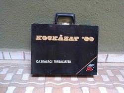 Régi Kockázat '89 gazdasági társasjáték fa táska tartó tok doboz aktatáska (üres)