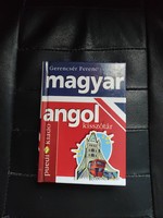 Magyar-Angol/Angol-Magyar kis szótár.
