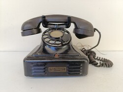 Antique bakelite and metal desk phone from the 1930s 322 9519