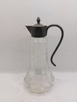 Karaffa. Kis fedeles tetejű karaffa,üveg, réz. 17 cm-es. 7576