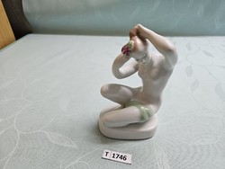T1746 Aquincum zöld törölközős fésülködő akt
