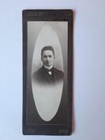 Antik keményhátú "Rákos-forma" kártya, elegáns fiatalember cabinet fotó, 18x7 cm, Rákos, Budapest