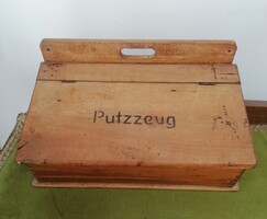 Fali fa tisztítószeres doboz "Putzzeug"