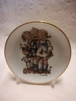 Hummel porcelán kistányér