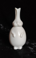 Jelzés nélküli bájos fehér pufók porcelán nyúl húsvéti nyuszi dísztárgynak is tökéletes