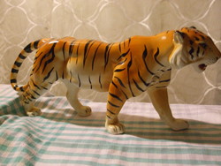 NAGYMÉRETŰ   RÉGI   PORCELÁN TIGRIS.