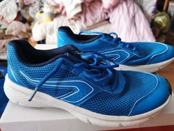 Férfi sportcipő - Men's sports shoes