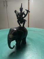 Indiai Visnu elefánton- tömör réz szobor