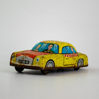 Retro plate truck from Optik Montage Factory