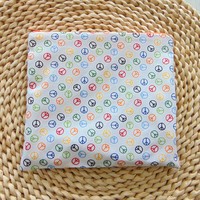 Újratasak / béke jel mintás - fehér