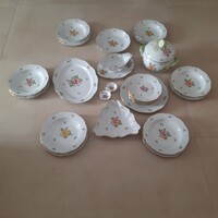 Herendi Petite de rose PBR mintás porcelán étkészlet