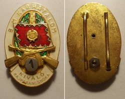 BM. KH.  kitüntető jelvény