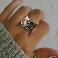 KÉZZEL KÉSZÍTETT TIBETI EZÜST GYŰRŰ EZÜST SZÍNŰ.