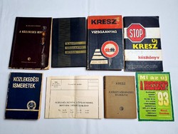 8 db régi KRESZ és Közlekedési ismeretek könyv, füzet