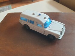 Matchbox Mercedes-Benz mentő. 1973.