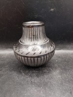 Nádudvari kerámia váza, Fekete mázas, ,  13  cm-es. 8813