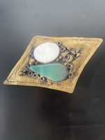 Iparművészeti övcsat